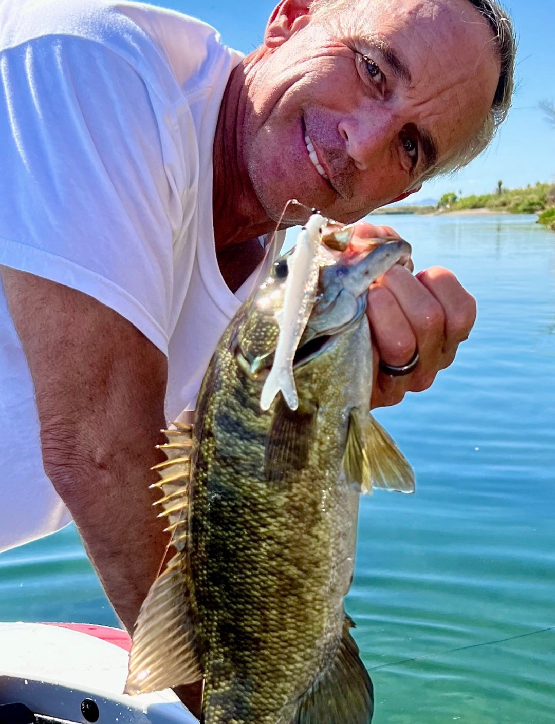 Smallmouth Bass Behavior: Seasonal Patterns and Feeding Habits